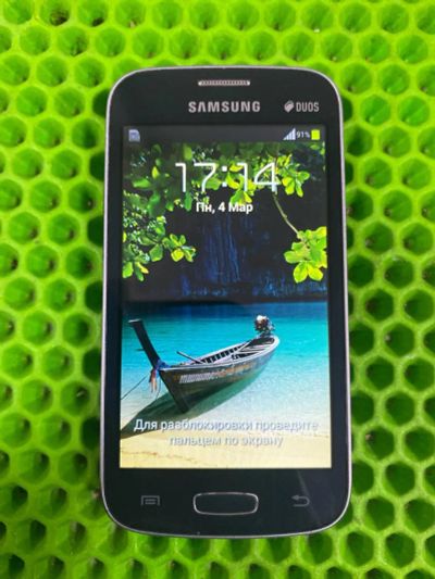 Лот: 25514130. Фото: 1. Смартфон Samsung GT-S7262 Galaxy... Смартфоны