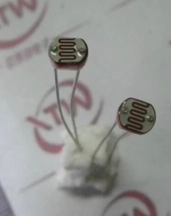 Лот: 9922353. Фото: 1. фоторезистор GL5516 (бк16). Резисторы