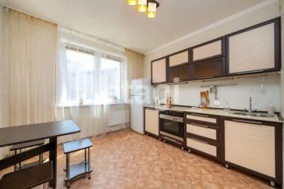 Лот: 22223872. Фото: 1. Сдам 1-комн. кв. 46 кв.м. Красноярск... Квартиры, студии