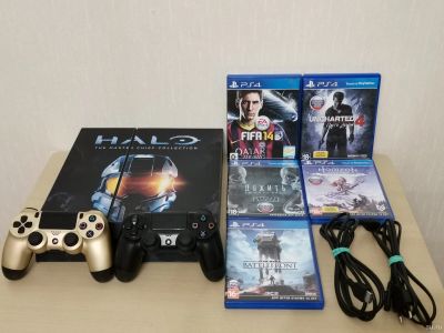 Лот: 17500720. Фото: 1. Sony PlayStation 4 PS4 Halo Edition. Консоли