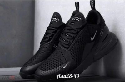 Лот: 17555881. Фото: 1. Кроссовки NIKE р.45(44). Кеды, кроссовки, слипоны