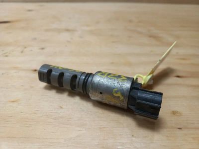 Лот: 18822265. Фото: 1. Клапан vvti Toyota Noah ZRR70G... Двигатель и элементы двигателя