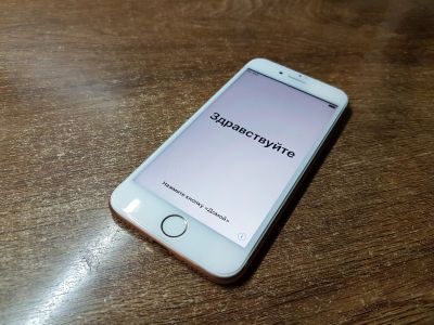 Лот: 12667244. Фото: 1. Смартфон iPhone 8 64GB (РСТ, идеальное... Смартфоны