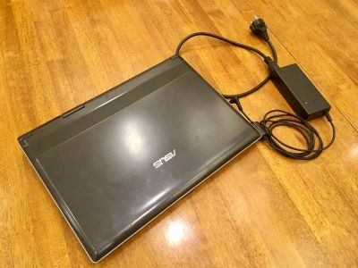 Лот: 11256475. Фото: 1. Ноутбук ASUS x50v. Ноутбуки