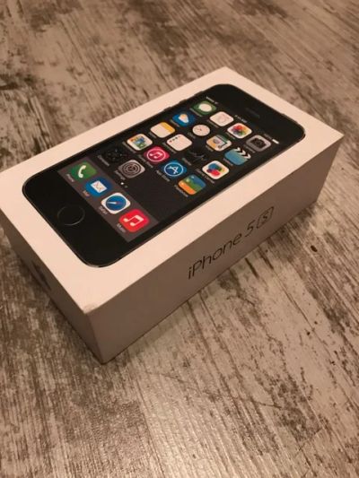 Лот: 9032055. Фото: 1. iphone 5s. Смартфоны