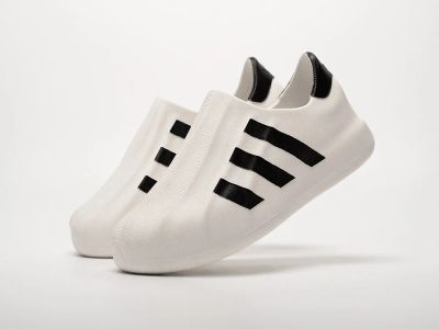 Лот: 24974035. Фото: 1. Кроссовки Adidas adiFOM Superstar. Кеды, кроссовки, слипоны