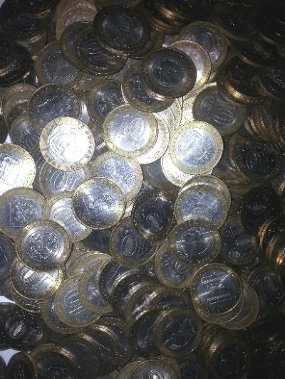 Лот: 3685166. Фото: 1. Монеты номиналом 10 руб. 525 шт... Наборы монет