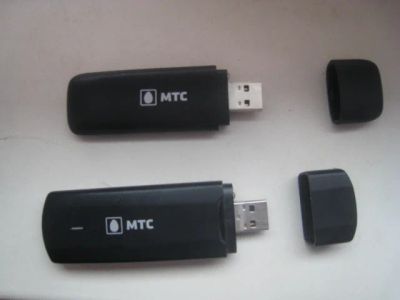 Лот: 7416240. Фото: 1. 2 модема МТС 3G и 4G - одним лотом. Беспроводные модемы