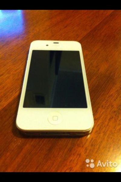 Лот: 6801540. Фото: 1. IPhone 4. Смартфоны