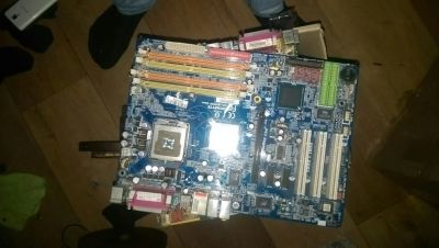 Лот: 10317081. Фото: 1. 11 материнских плат LGA775 Socket... Комплекты запчастей