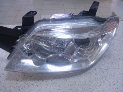 Лот: 3300457. Фото: 1. Фара Mitsubishi Outlander CU#W... Оптика и освещение