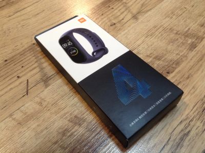 Лот: 15297356. Фото: 1. xiaomi mi band 4 smart смарт фитнес... Смарт-часы, фитнес-браслеты, аксессуары