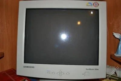 Лот: 2357195. Фото: 1. монитор samsung sync master 763mb... ЭЛТ-мониторы