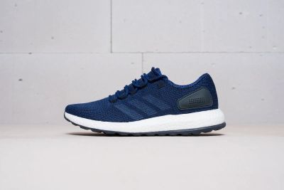 Лот: 11618346. Фото: 1. Кроссовки Adidas Pure Boost LTD. Кеды, кроссовки, слипоны