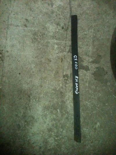 Лот: 4395623. Фото: 1. toyota mark2 gx100 молдинг нижний... Кузов