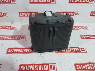 Лот: 20897631. Фото: 1. Бардачок Nissan X-Trail NT30 QR20DE... Салон