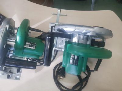 Лот: 20065633. Фото: 1. Циркулярная торцовочная пила Hitachi... Электроинструмент