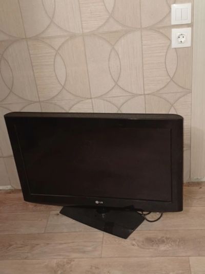 Лот: 25259885. Фото: 1. Телевизор LG32. Телевизоры