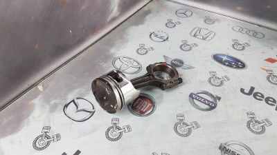 Лот: 23587826. Фото: 1. Шатун Mazda Bongo F8 F82A11SA0... Двигатель и элементы двигателя