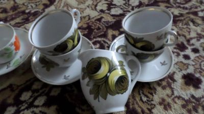Лот: 7451300. Фото: 1. Чайные пары и молочники одним... Сервизы, наборы посуды