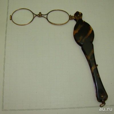 Лот: 12675856. Фото: 1. Лорнет складной старинный из панциря... Другое (антиквариат)