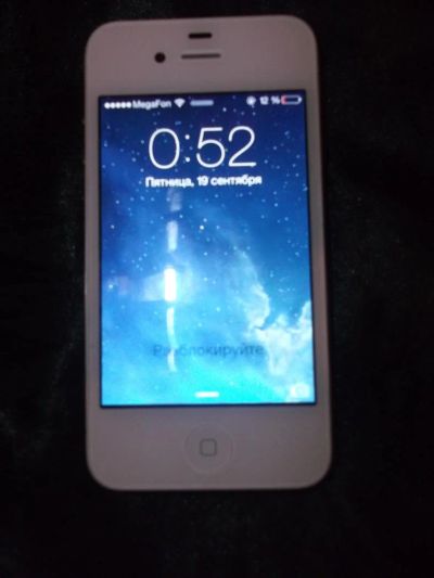 Лот: 4518048. Фото: 1. Iphone 4 32Gb white новый (меньше... Смартфоны