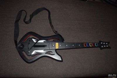 Лот: 8403388. Фото: 1. беспроводная гитара для ps3 guitar... Аксессуары для игровых приставок, консолей, геймпады