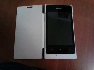 Лот: 3499735. Фото: 1. Nokia Lumia 1020 копия + чехол-зарядка... Кнопочные мобильные телефоны