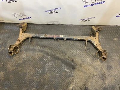 Лот: 21710727. Фото: 1. балка поперечная Mazda Demio DW3W. Двигатель и элементы двигателя