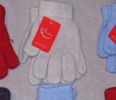 Лот: 10501998. Фото: 1. утепленные перчатки на ребенка... Шарфы, варежки