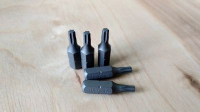 Лот: 15762957. Фото: 1. Бита DeWalt звезда Torx T15, 25... Другое (строительство и ремонт)