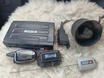 Лот: 21174706. Фото: 1. Автосигнализации Шер Хан 7 бу. Автомобильные сигнализации