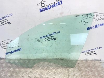 Лот: 25404543. Фото: 1. стекло боковое Skoda Octavia 1Z3. Кузов