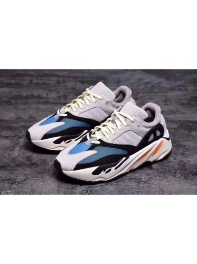 Лот: 16848699. Фото: 1. Кроссовки Adidas yeezy boost 700. Кеды, кроссовки, слипоны