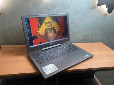 Лот: 21007527. Фото: 1. Dell 15,6"IPS/GTX1050 4Gb/i5-7300Hq... Ноутбуки