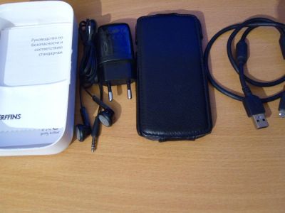 Лот: 3662060. Фото: 1. HTC One S 16gb в отличном состоянии... Смартфоны