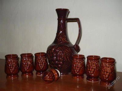 Лот: 1393394. Фото: 1. Графин + 6 стаканчиков. Кружки, стаканы, бокалы