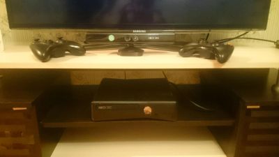 Лот: 6441637. Фото: 1. xbox360 +kinect+ 2 геймпада... Игровые приставки, консоли