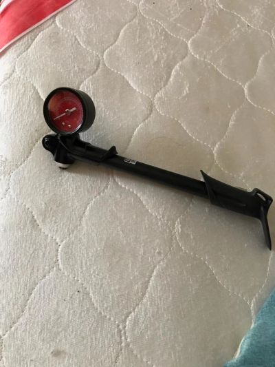 Лот: 9939657. Фото: 1. Насос высокого давления rock shox... Аксессуары