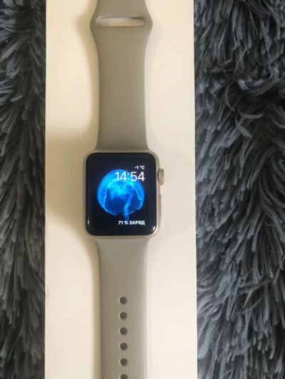Лот: 14839351. Фото: 1. Apple Watch 1 Series 38mm Gold. Смарт-часы, фитнес-браслеты, аксессуары