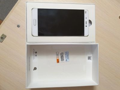 Лот: 16285626. Фото: 1. Продам xiaomi mi5. Смартфоны