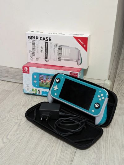 Лот: 23044969. Фото: 1. Nintendo Switch Lite 32gb + 128gb... Игровые приставки, консоли