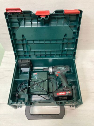 Лот: 19636720. Фото: 1. Шуруповерт Metabo SB 18L(с1395... Электроинструмент