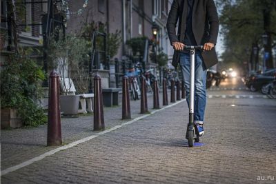 Лот: 13512175. Фото: 1. Электросамокат Ninebot KickScooter... Электросамокаты, гироскутеры, сигвеи