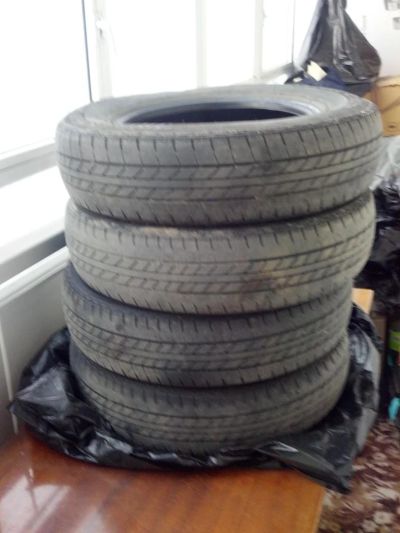 Лот: 4012020. Фото: 1. Bridgestone sneaker. Шины