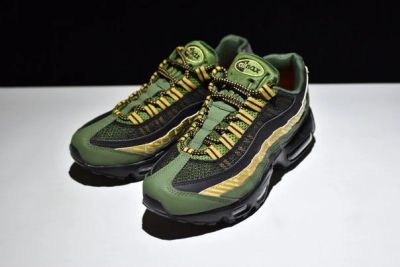Лот: 10039826. Фото: 1. Кроссовки Nike Air Max 95/. Кеды, кроссовки, слипоны