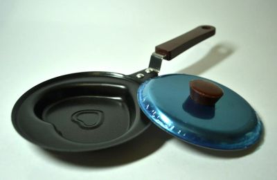 Лот: 3653891. Фото: 1. Сковородка "Сердце" - для влюбленных. Другое (сувениры, подарки)