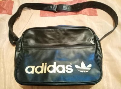 Лот: 10486835. Фото: 1. Сумка adidas кожа мужская. Сумки