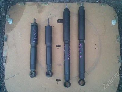 Лот: 609306. Фото: 1. Амортизаторы Toyota Hilux SURF... Ходовая, подвеска, рулевое управление