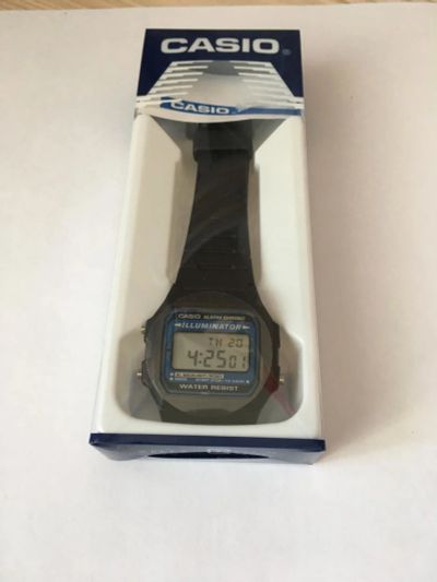 Лот: 11162340. Фото: 1. Часы Casio F-105W-1A. Оригинальные наручные часы